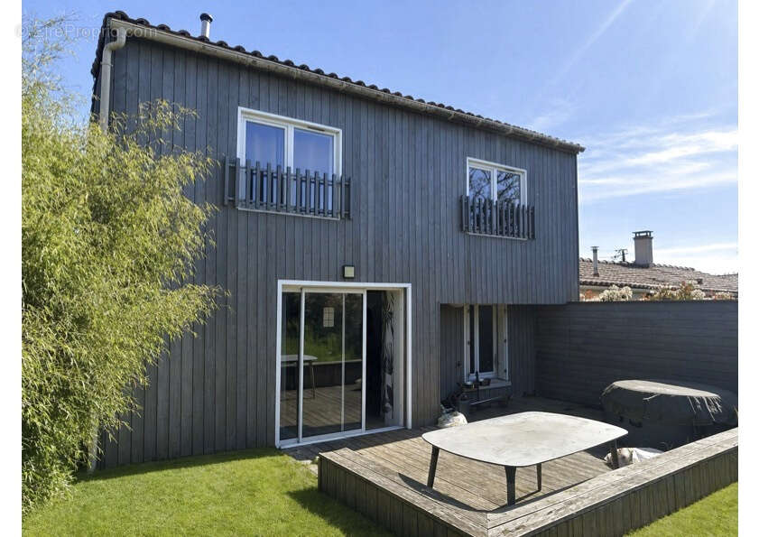 Maison à LE LOROUX-BOTTEREAU