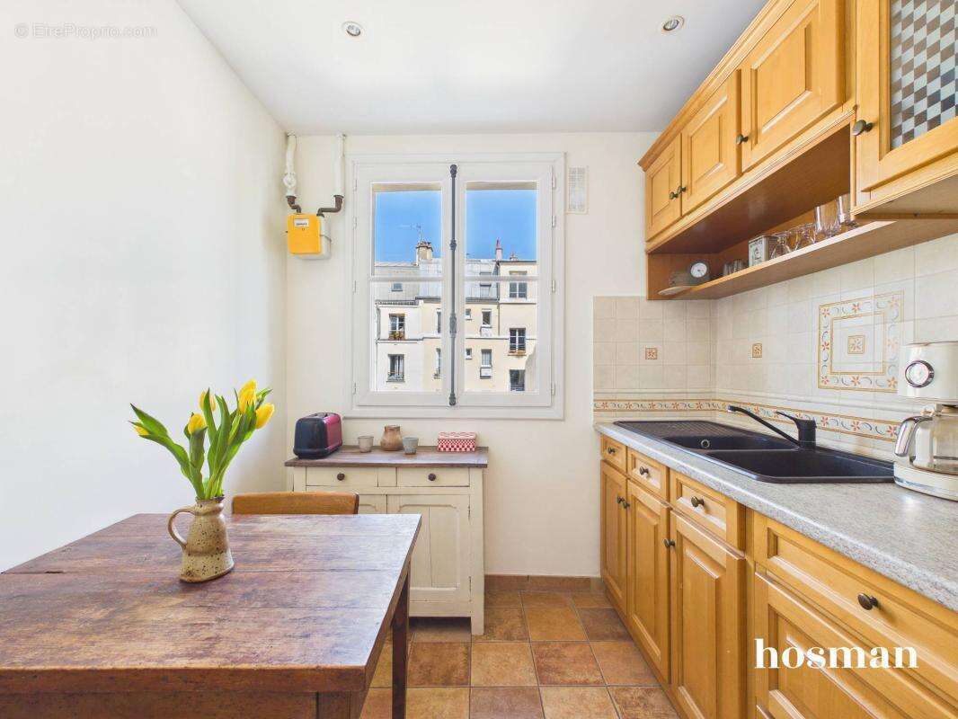 Appartement à PARIS-19E