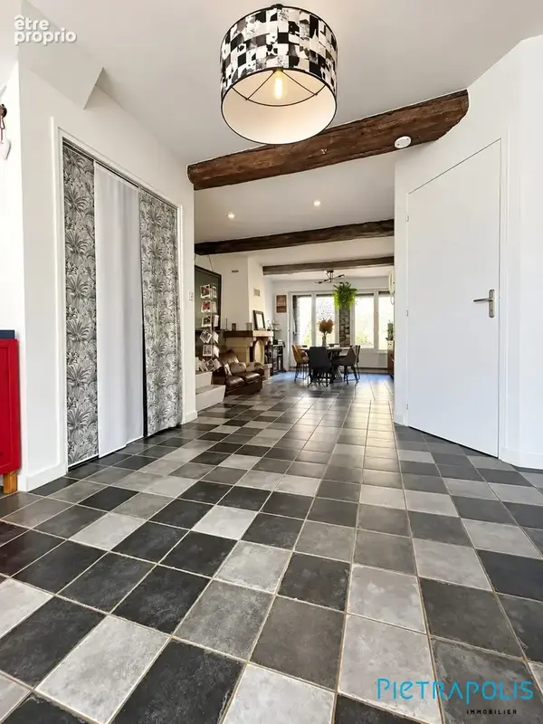 Maison 6 pièces 150 m² à vendre à Genay (69730) - photo 3
