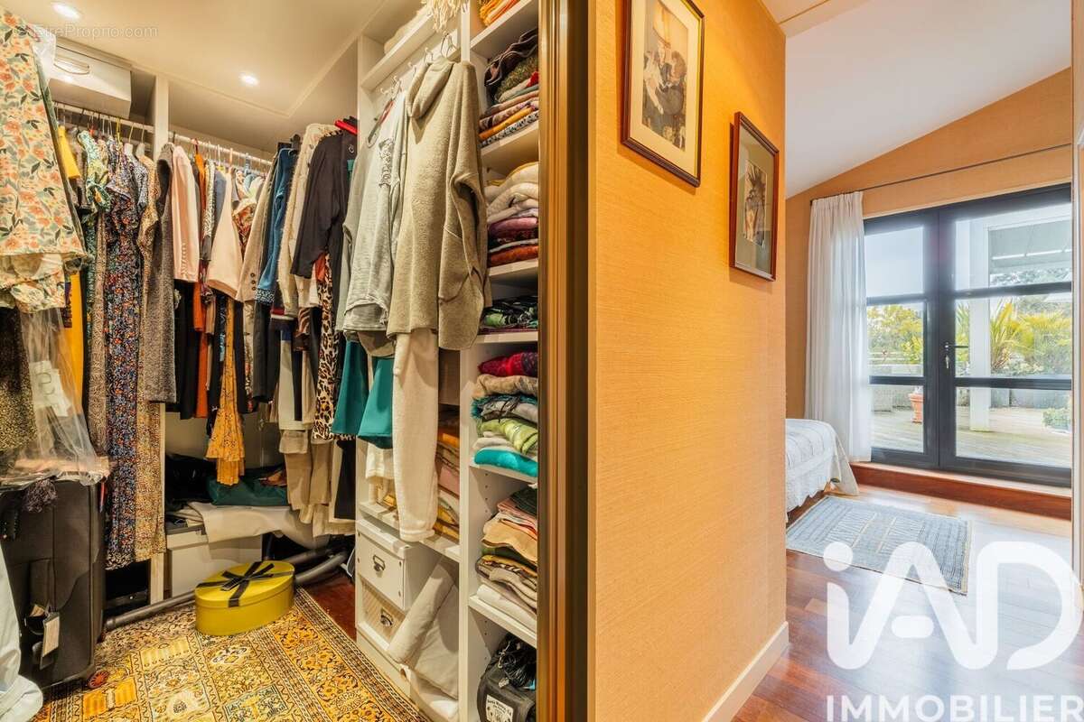 Photo 8 - Appartement à LA ROCHELLE