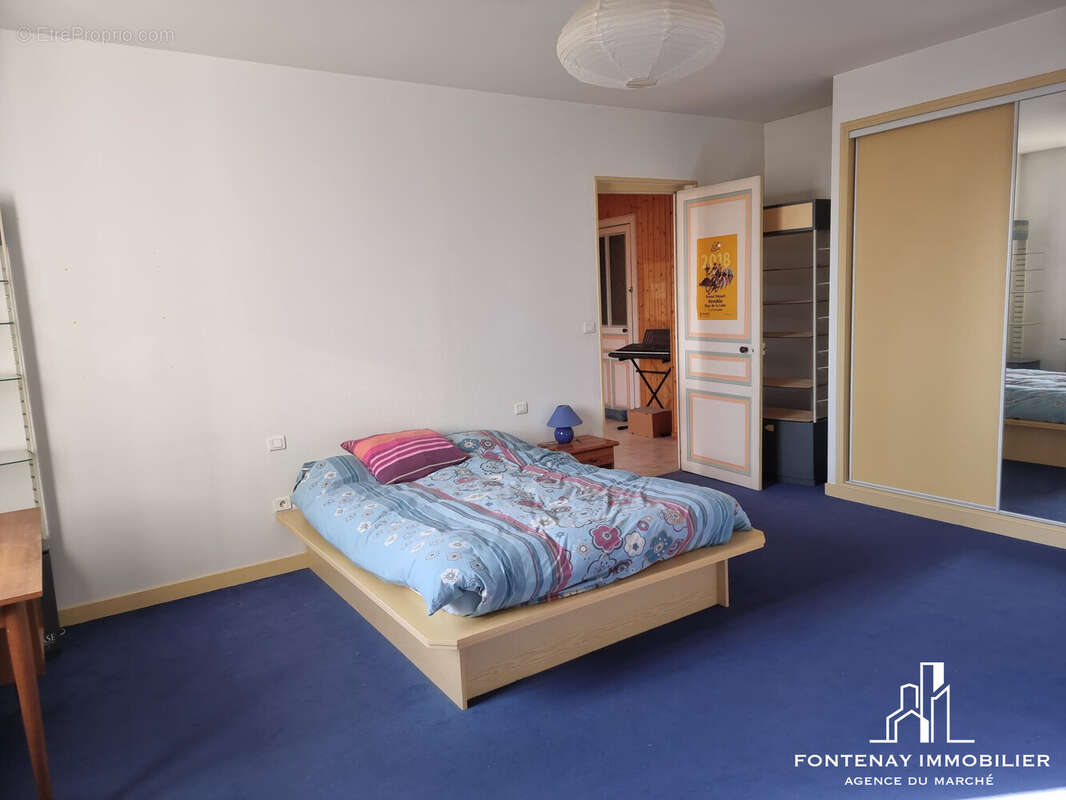 Maison à FONTENAY-LE-COMTE