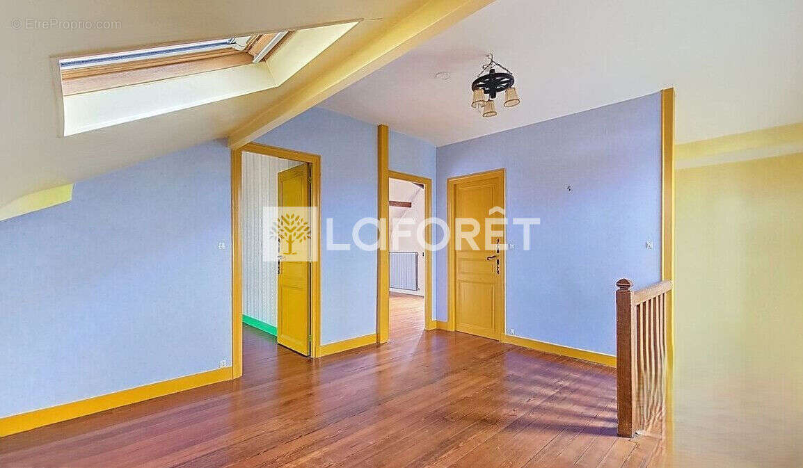 Maison Le Raincy 6 pièce(s) 140m2 - photo 9