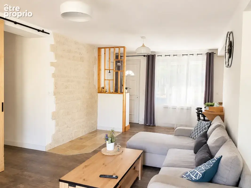 À Saint-Cybard, une maison rénovée pour simplement profiter - photo 6