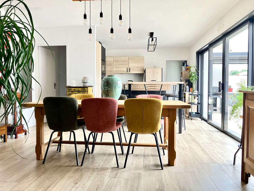 Maison Nieul Le Dolent 7 pièce(s) 140 m² - photo 3