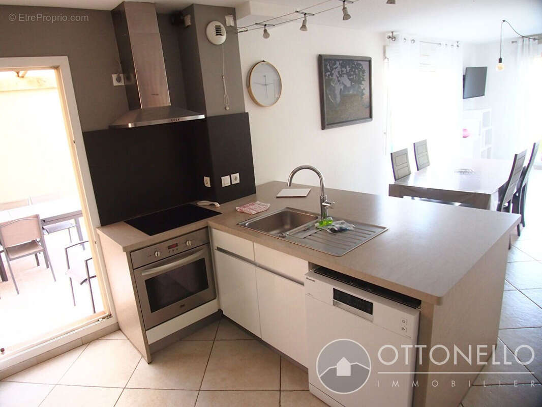Maison Roquebrune Sur Argens 3 pièces 70.15 m2 avec piscine - photo 6