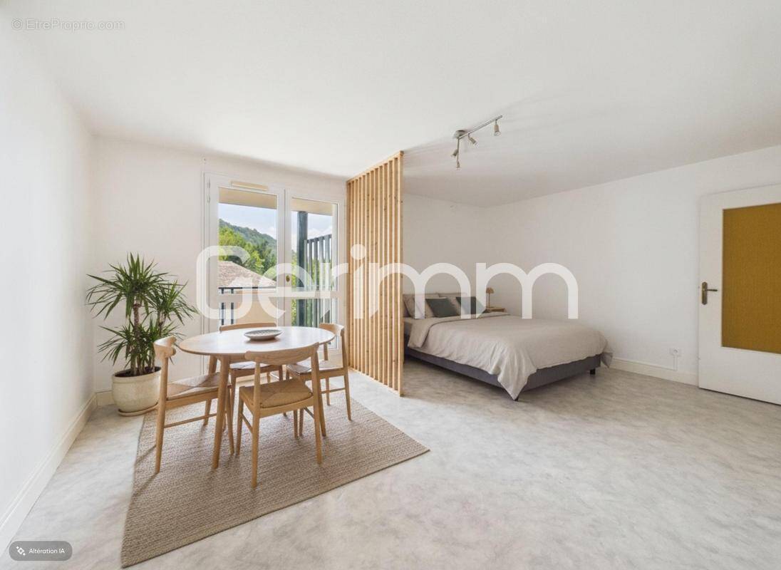 Appartement à GIERES
