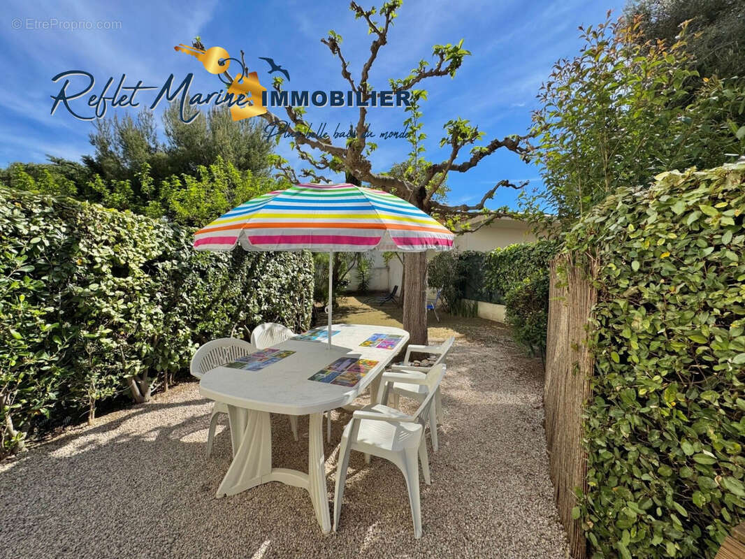 Rare à La Ciotat   T1/2 avec jardin de 100 m2 à 2 min des plages - photo 11