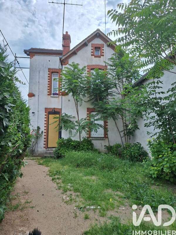 Photo 1 - Maison à MONTARGIS