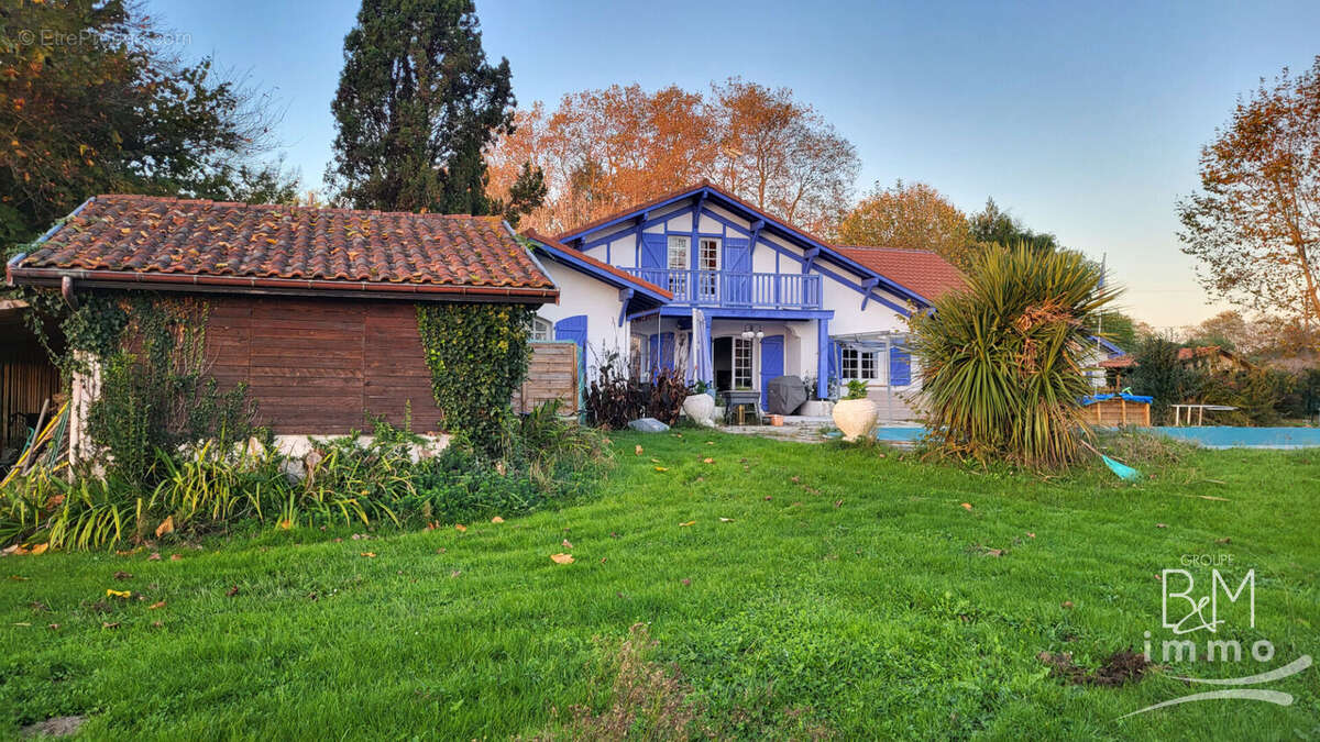 Maison à SAINT-MARTIN-DE-HINX