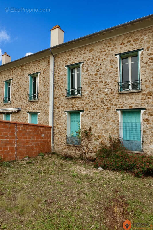 Maison à COUPVRAY