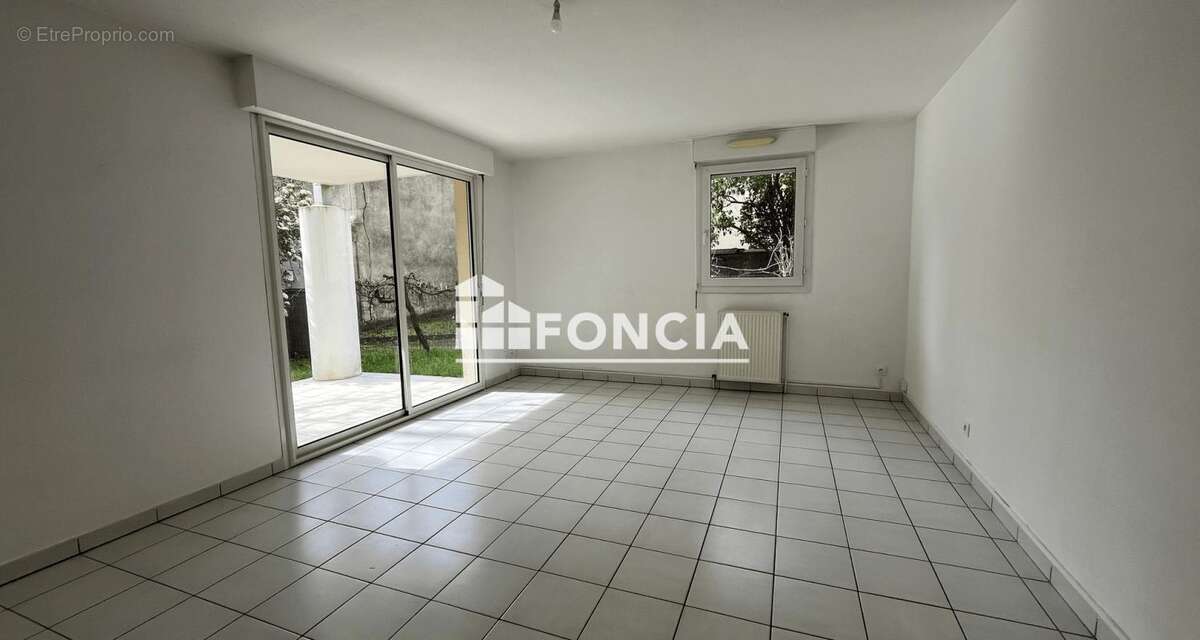 T3 lumineux en rez-de-jardin – Quartier prisé Parc Monplaisir - photo 4