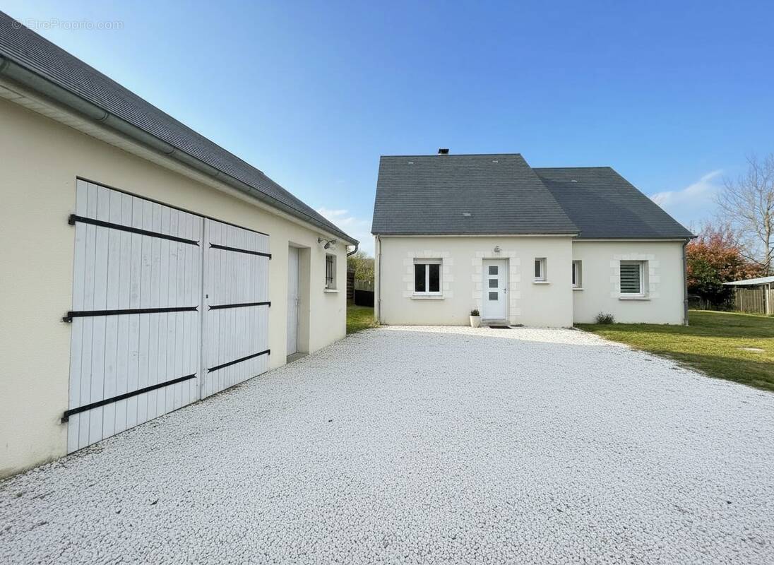 Maison à MAZIERES-DE-TOURAINE