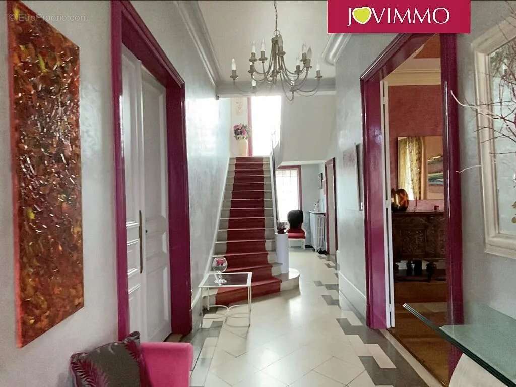 Maison à NERIS-LES-BAINS