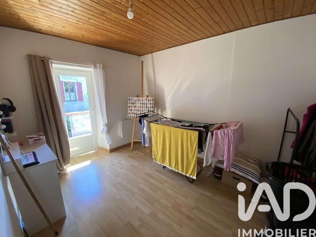Appartement 167 m² à Bedous  - photo 5