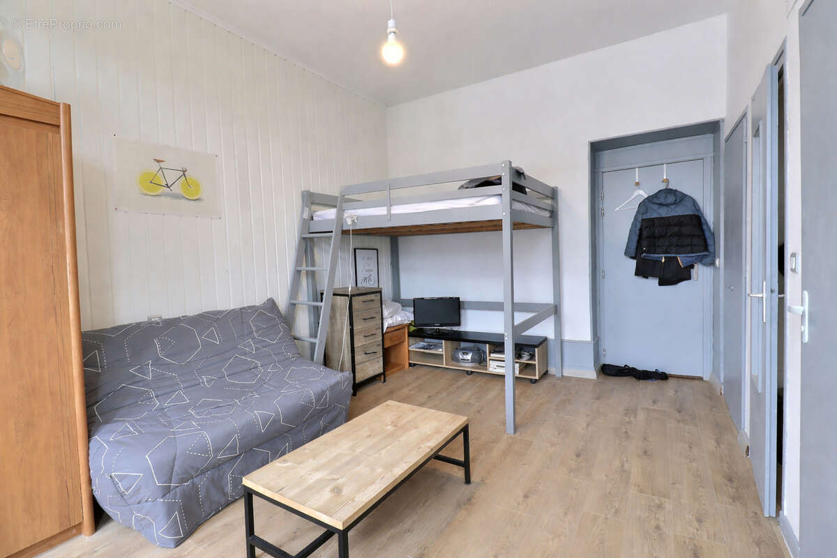 Appartement à AIX-LES-BAINS
