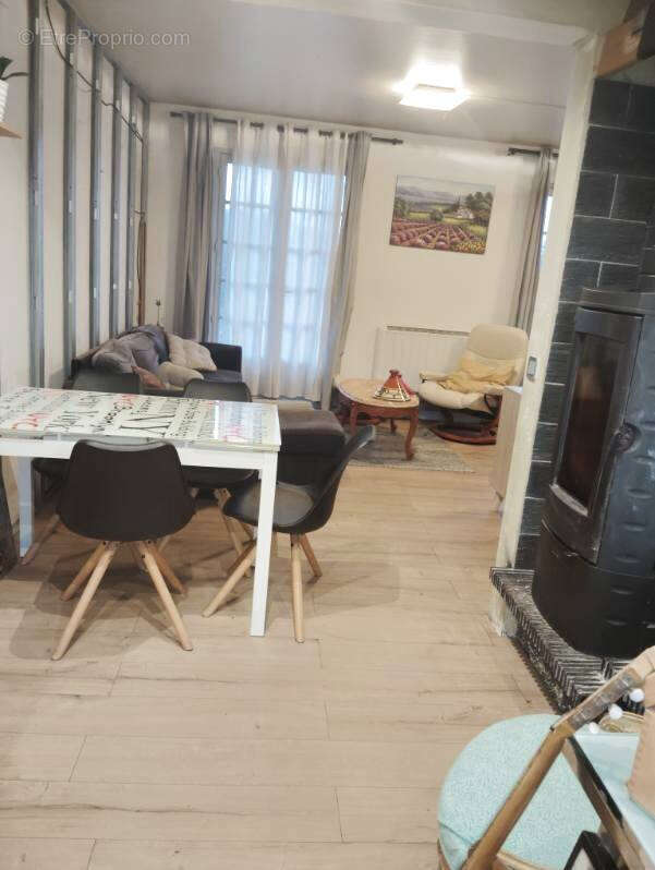 Maison à NEUILLY-EN-THELLE