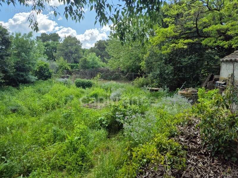 Maison à VEZENOBRES