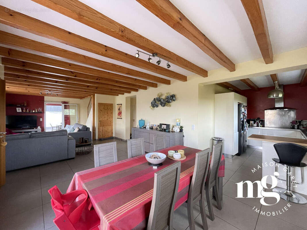 Maison 164 m² à Larressore  - photo 6