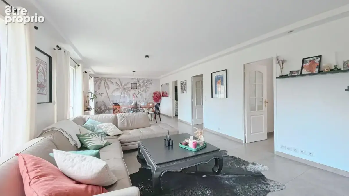 Maison 7 pièces 225 m² à vendre à Chennevieres-Sur-Marne (94430) - photo 7