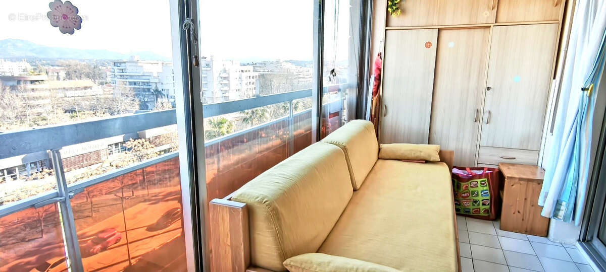 Appartement à FREJUS