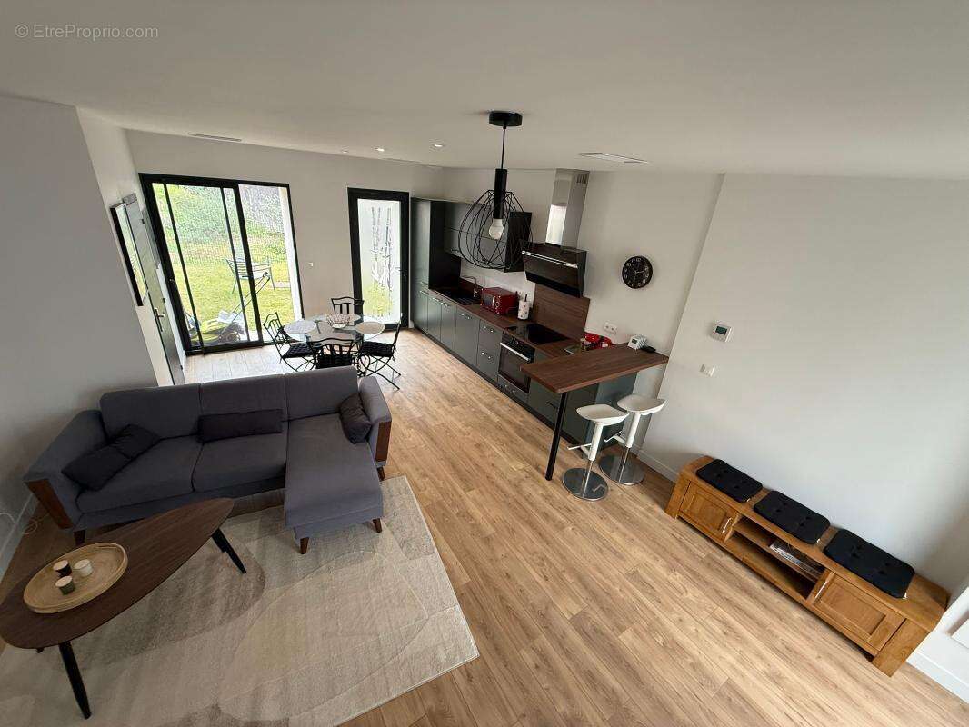 Appartement à BILLERE