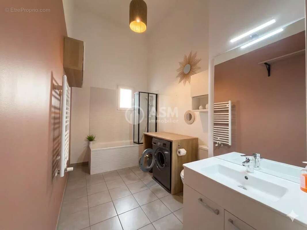 Appartement à COLOMBES