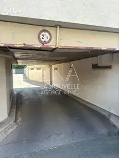 Box Situé dans une résidence sécurisée - Piscine Floréal Lilas - photo 4