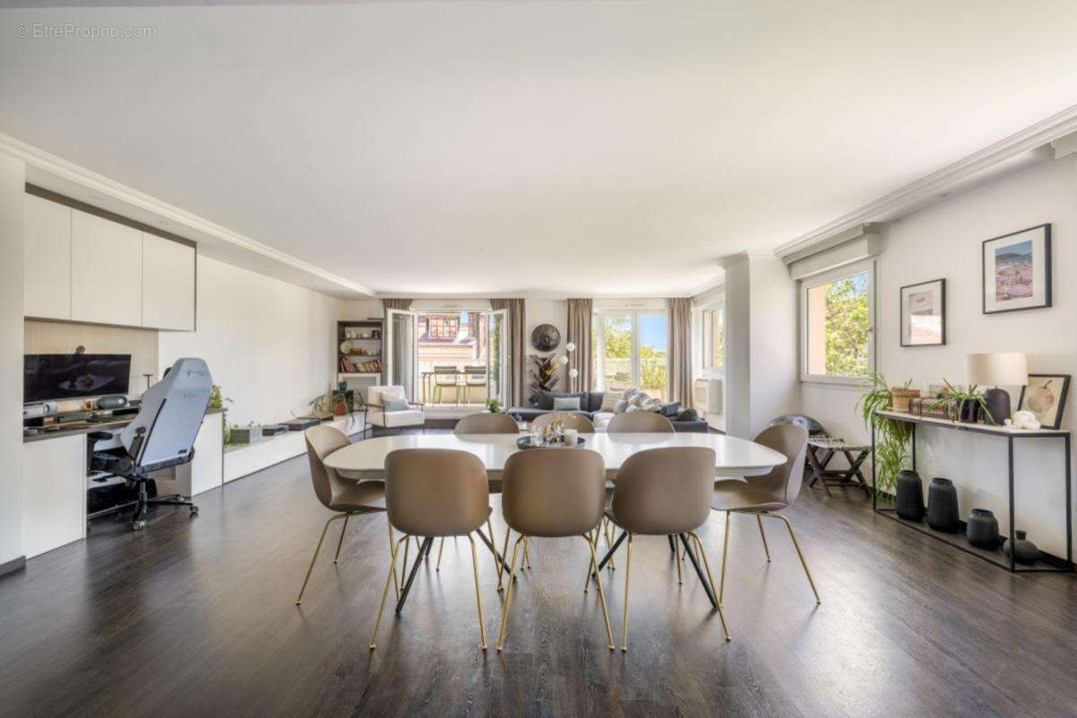 Appartement à LYON-1E