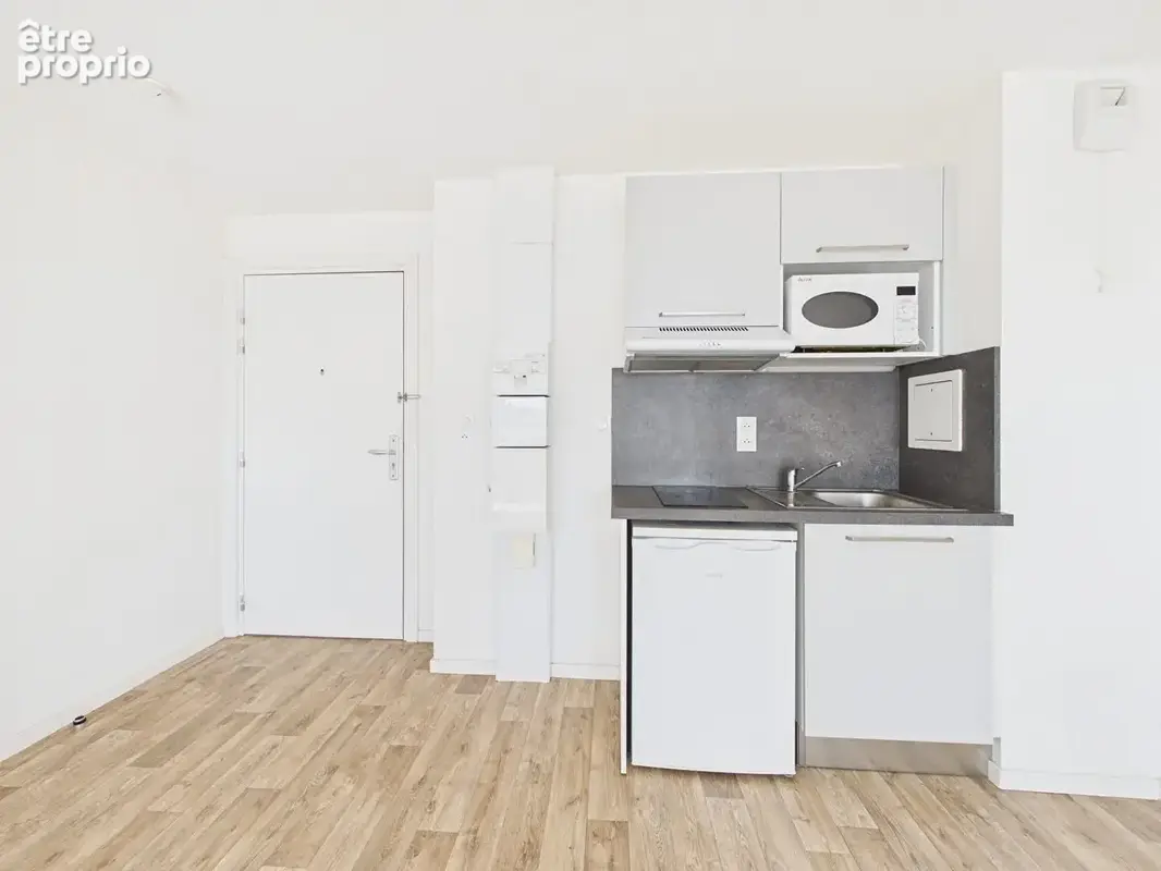 Appartement 2 Pièces Avec Vue Cathédrale - Libre De Toute Occupation - photo 4