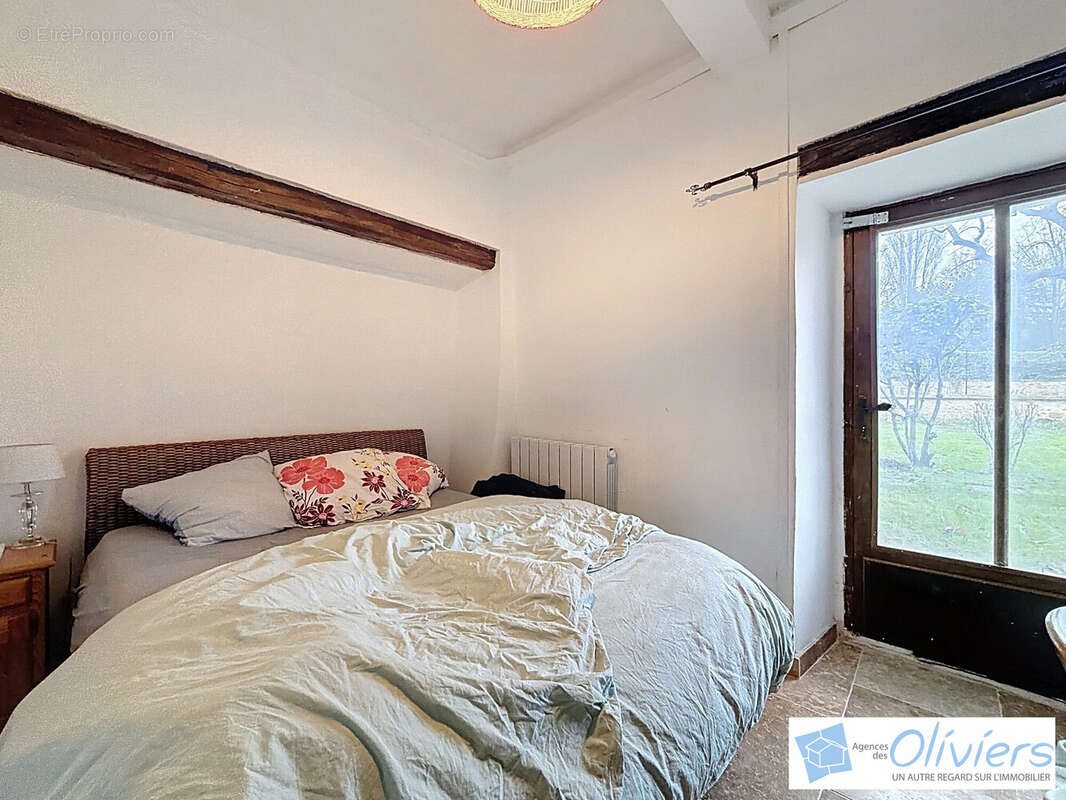 Appartement à SAINT-REMY-LES-CHEVREUSE