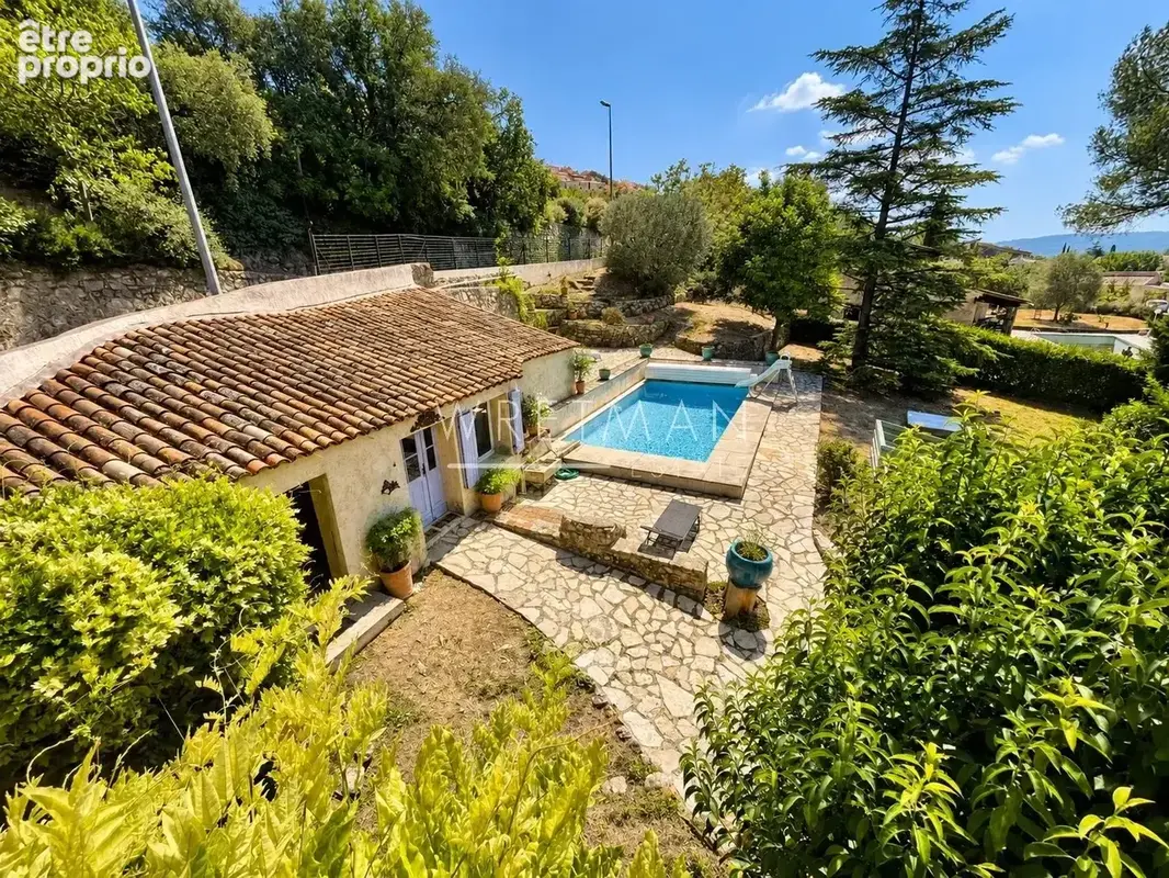 Fayence – authentique bastide provençale avec piscine - photo 3