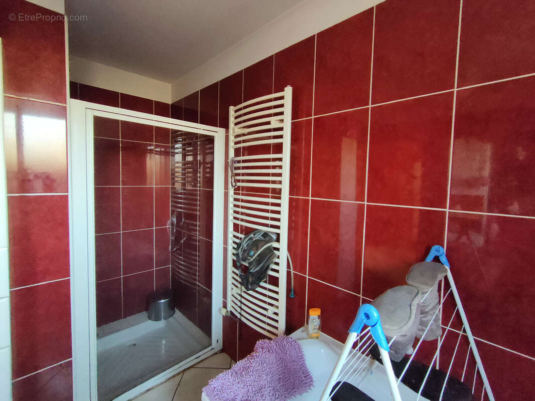 Maison à VARENNES-SUR-ALLIER