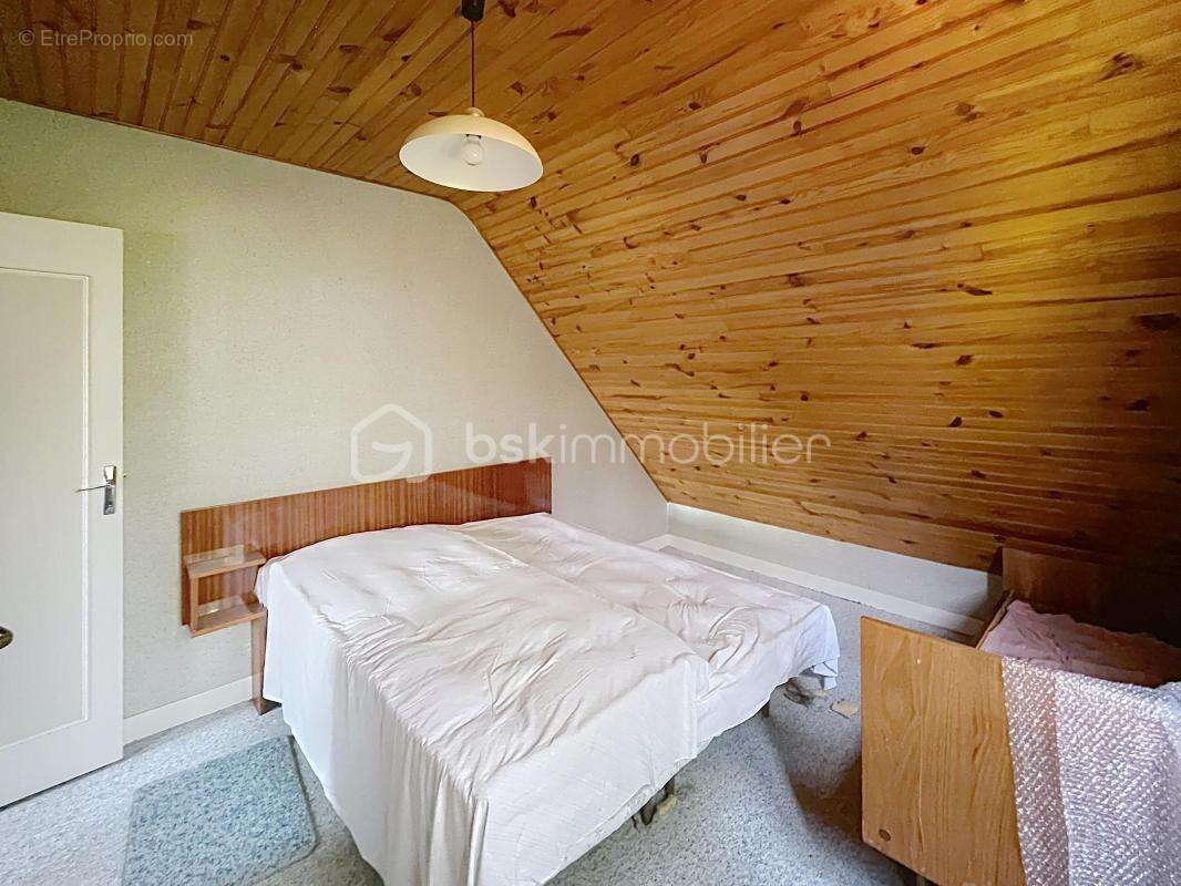 Charme et allure authentique à Saint-Hilaire-les-Andrésis - photo 27