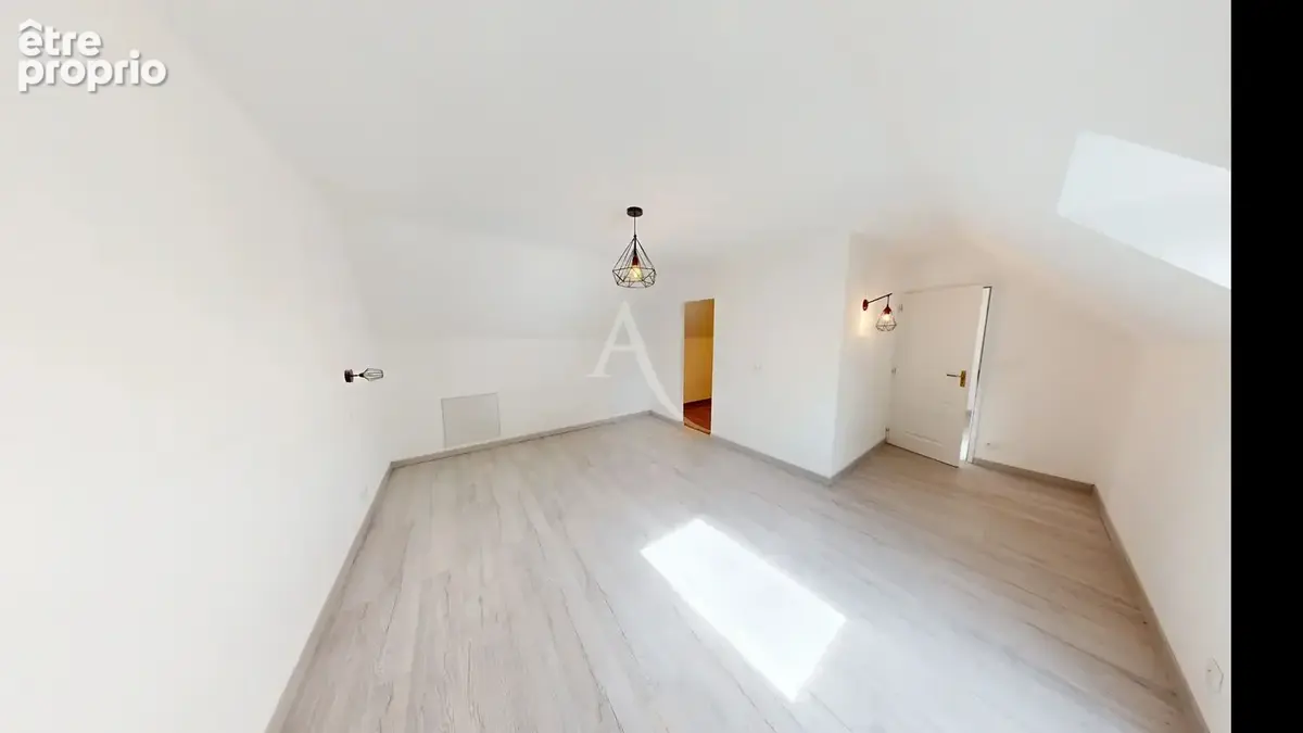 Maison Donnery  163.42 m2 - photo 10