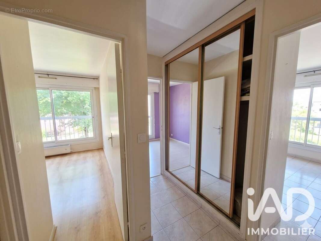 Appartement 79 m² à Brunoy  - photo 6