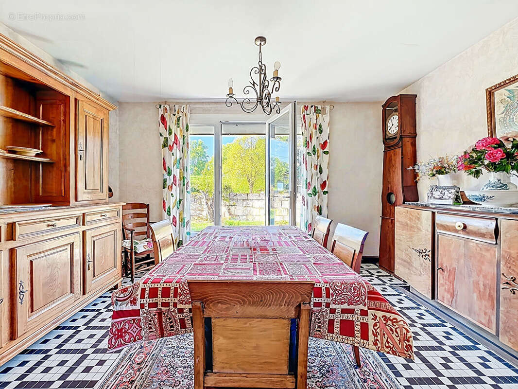 Maison à CHOUZE-SUR-LOIRE
