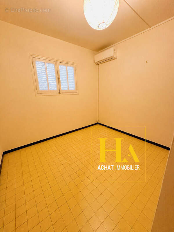 Maison Saint Denis 5 pièce(s) 129 m2 - photo 4