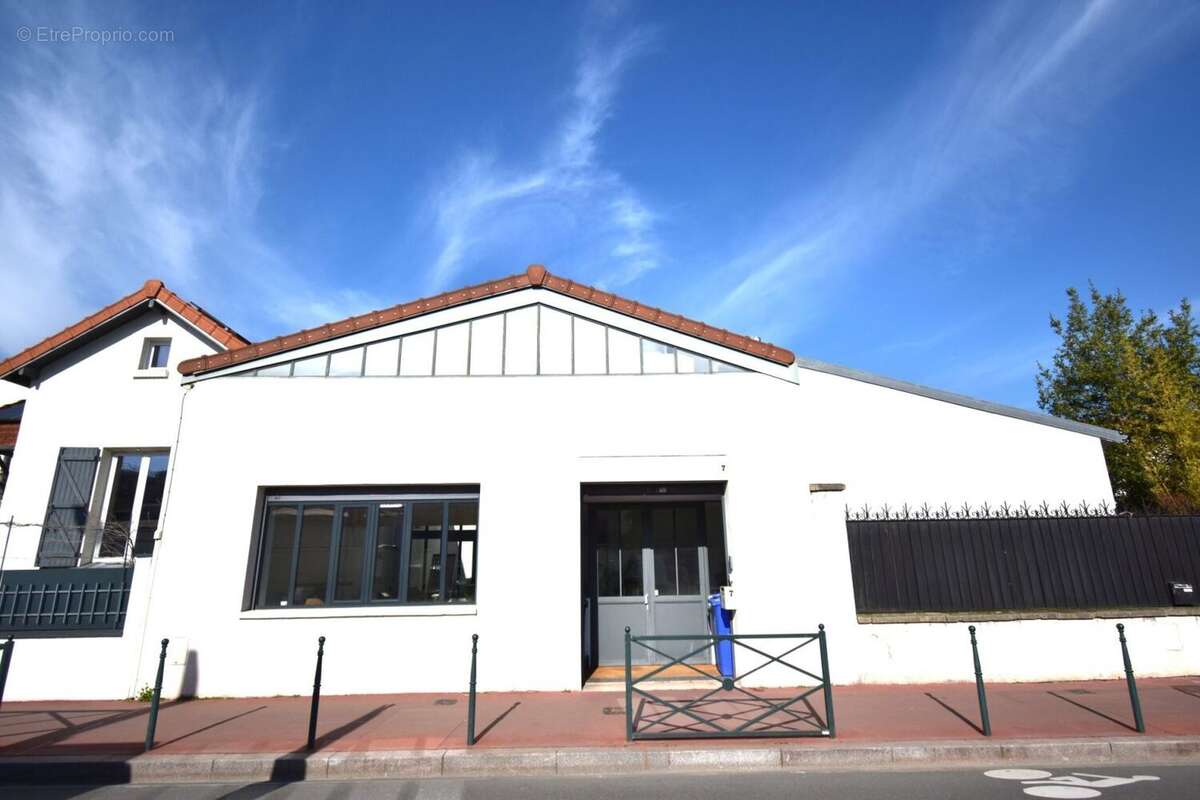 Maison à ASNIERES-SUR-SEINE