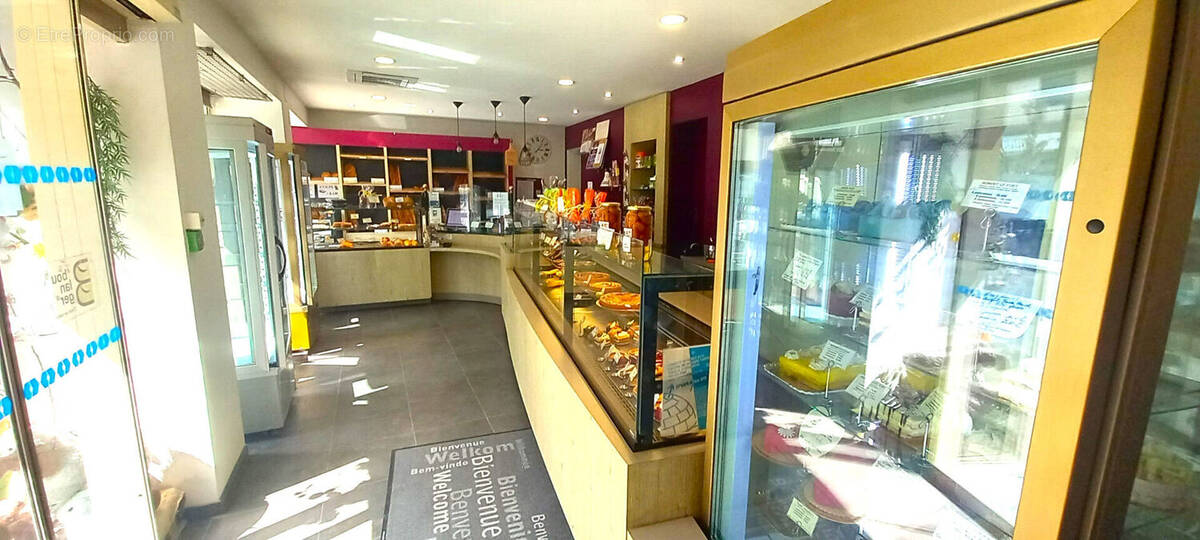 Commerce à CHATEAUNEUF-SUR-SARTHE