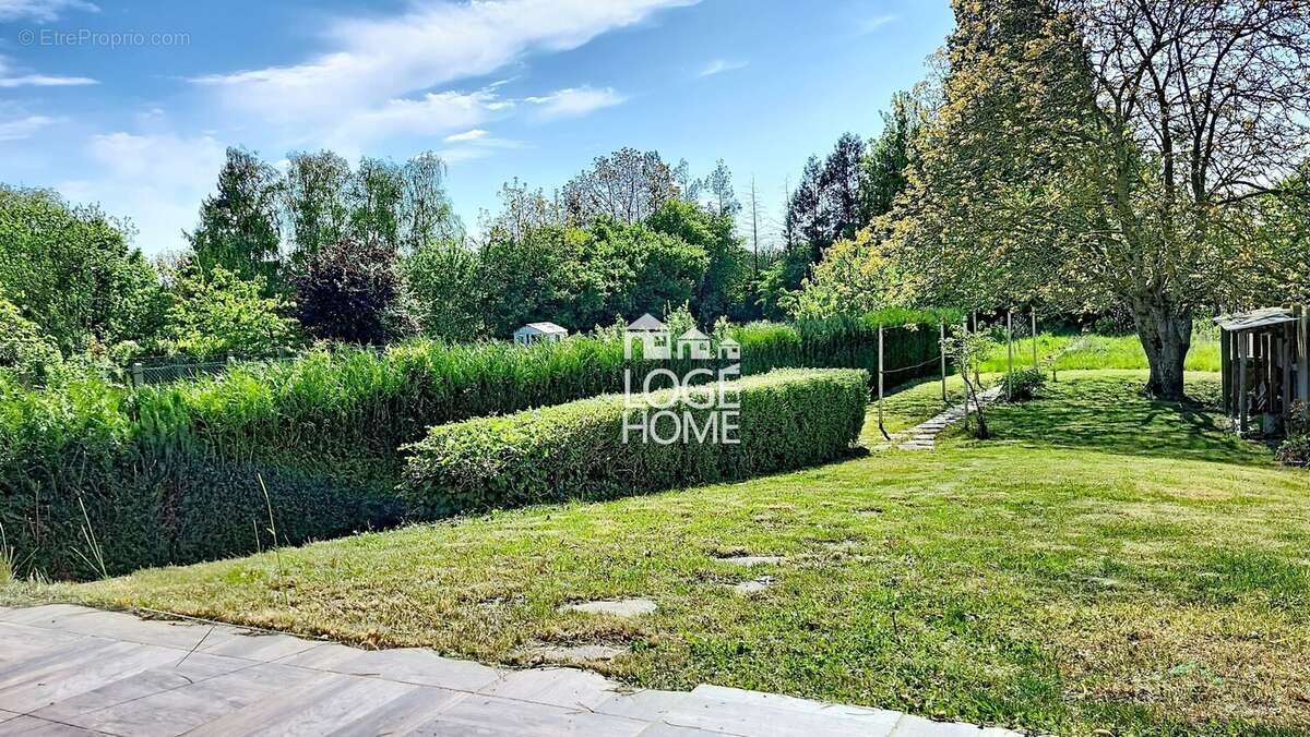Jardin - Maison à NOYELLES-GODAULT