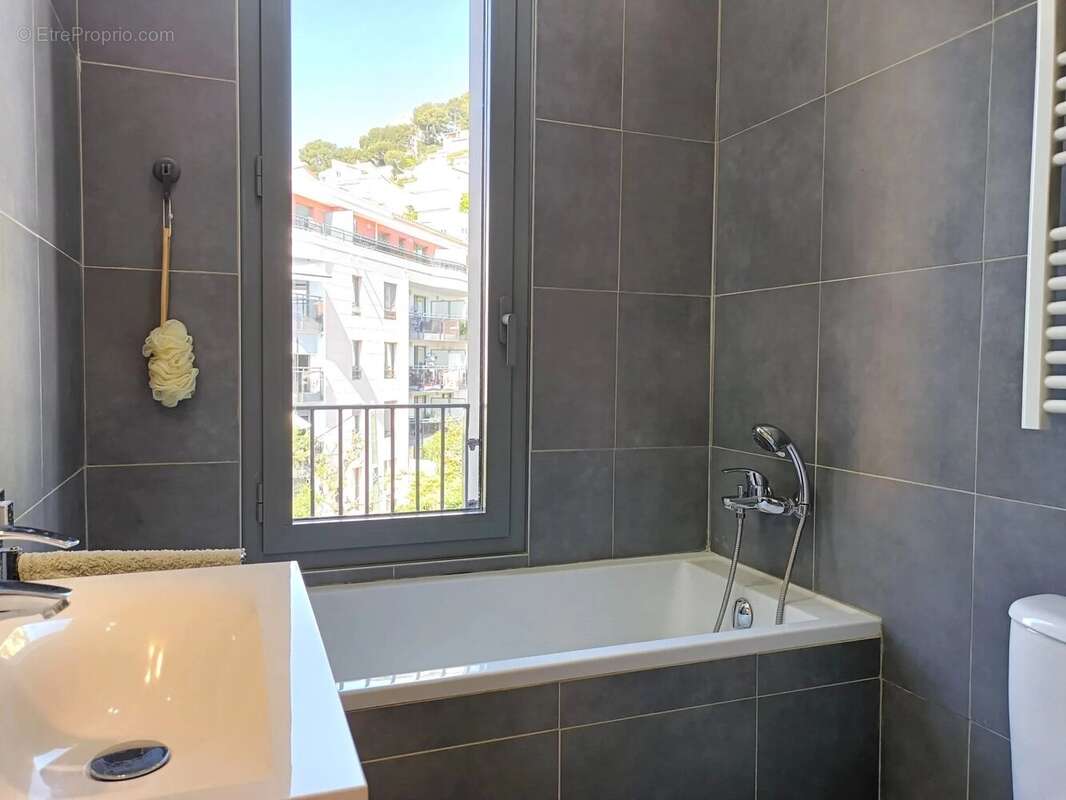Appartement à ROQUEBRUNE-CAP-MARTIN