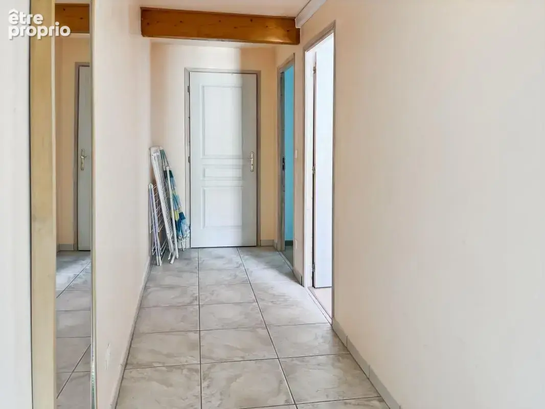 Vente grande maison de ville à Marseillan avec terrasse et appartement indépendant - photo 7