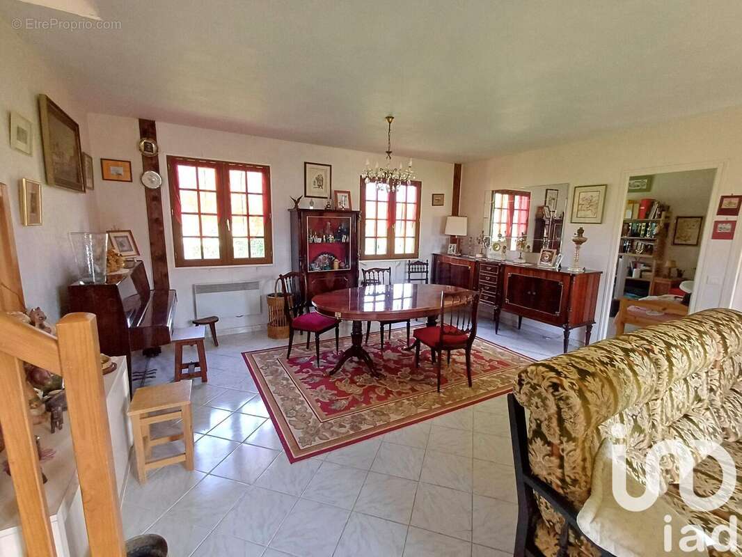 Photo 3 - Maison à THORIGNY-SUR-OREUSE
