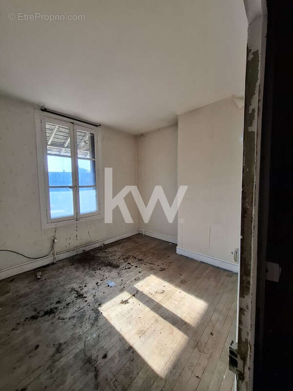 Appartement à LA CROIX-EN-TOURAINE