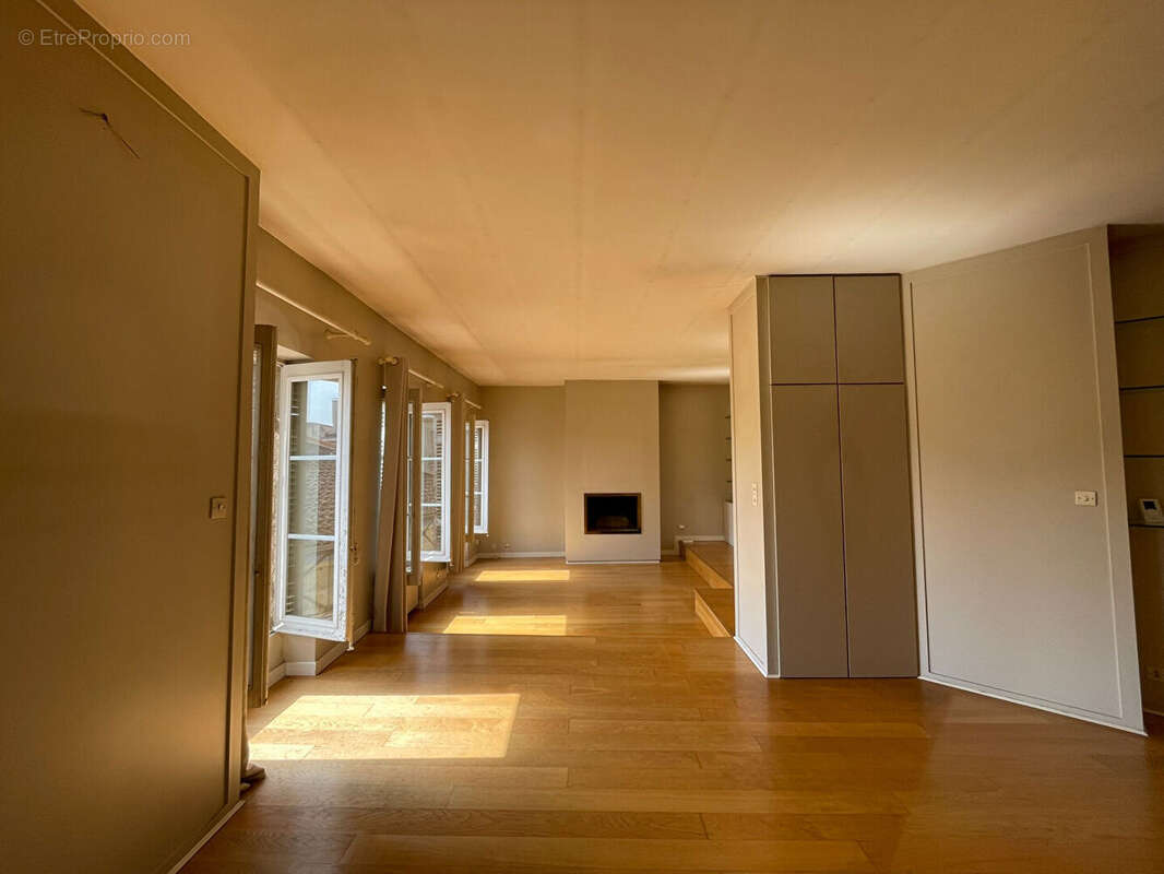 Bordeaux Coeur Chartrons - Appartement T4 de 155m² - photo 2