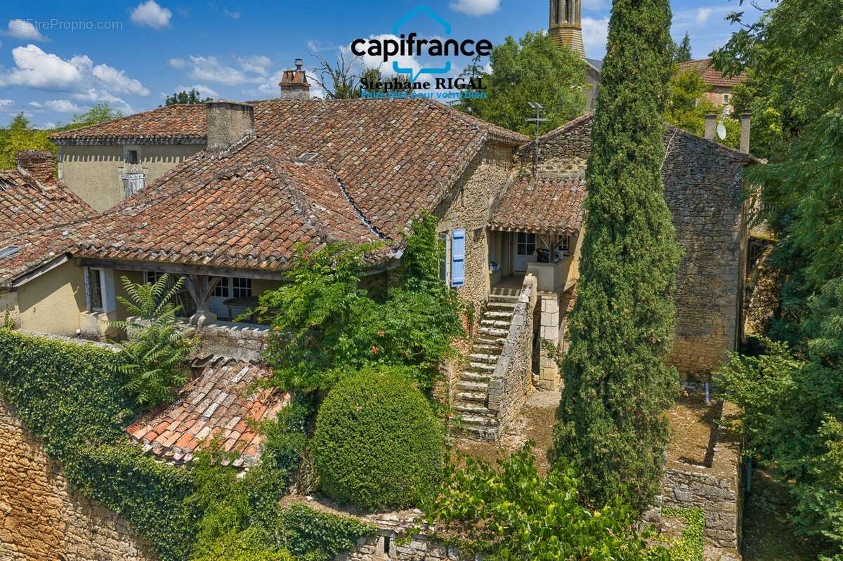 Propriete à vendre 11 pièces CUZORN (47), Propriété de caractère de 280 m² avec piscine et 1,3 hectare - photo 21