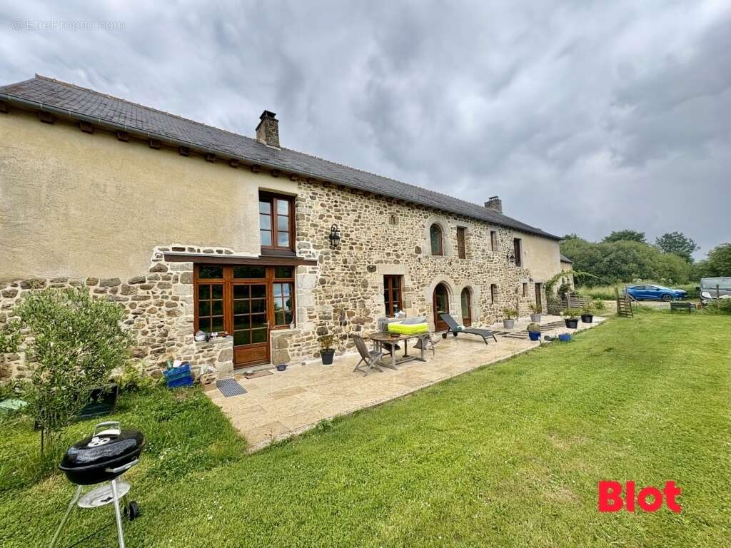 Maison à MEDREAC