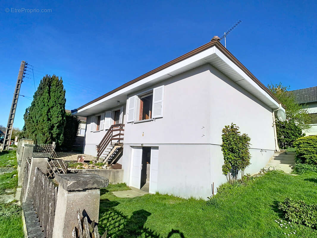 Maison à GRANDVILLARS