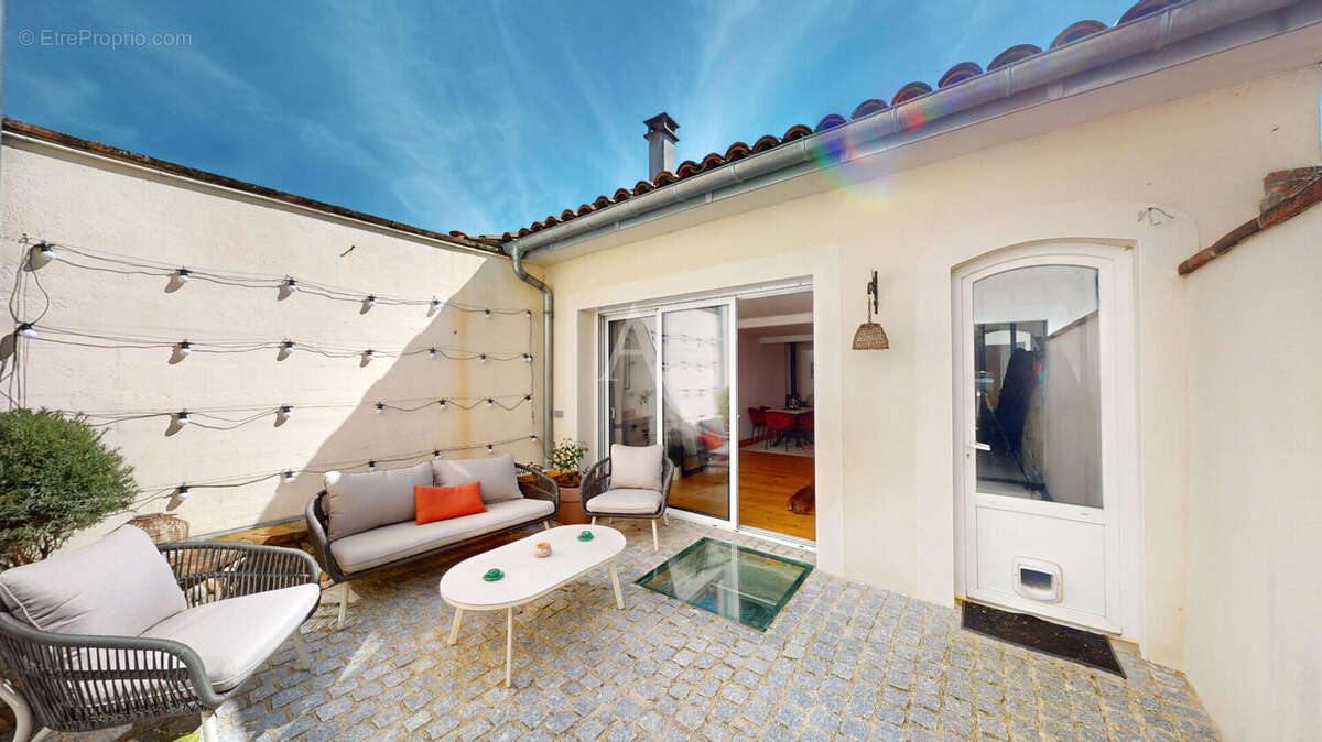 Maison à NAILLOUX