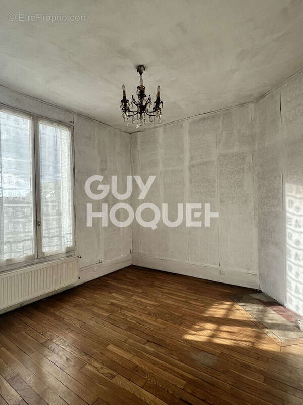 Appartement à EPINAY-SUR-SEINE